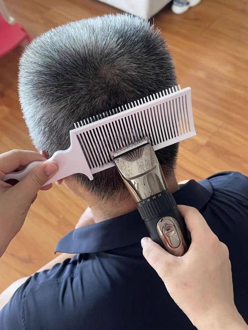理发师最建议买的梳子