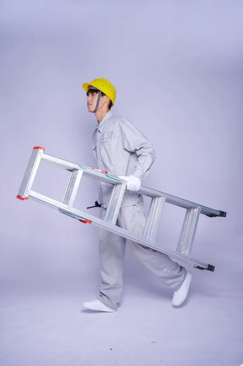 形容维修师傅技术高的词