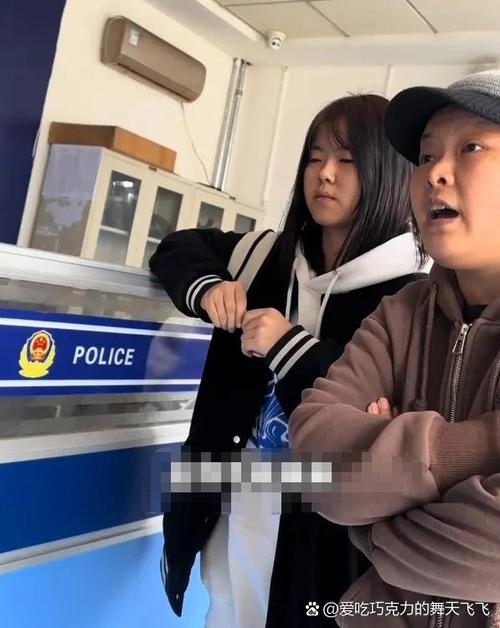 监控看到捡东西的人怎么办