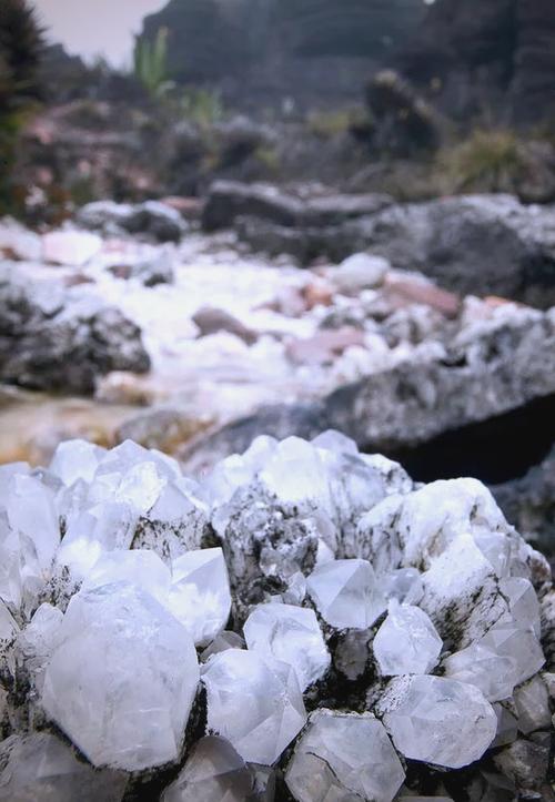 水晶矿场