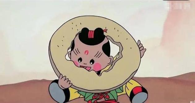 懒人脖子上挂饼饿死的视频