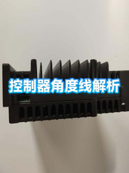 方向盘到一定角度自动打到底