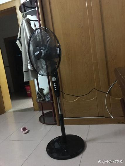 电脑风扇突然很响一会儿又好了