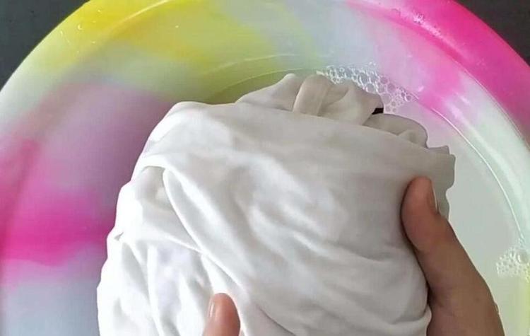 新衣服有点硬怎么办