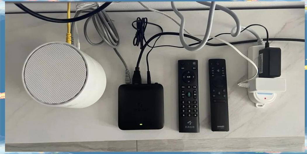 移动机顶盒重置孔在哪