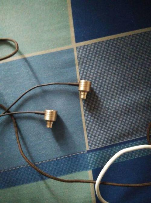 耳机用久了声音越来越小