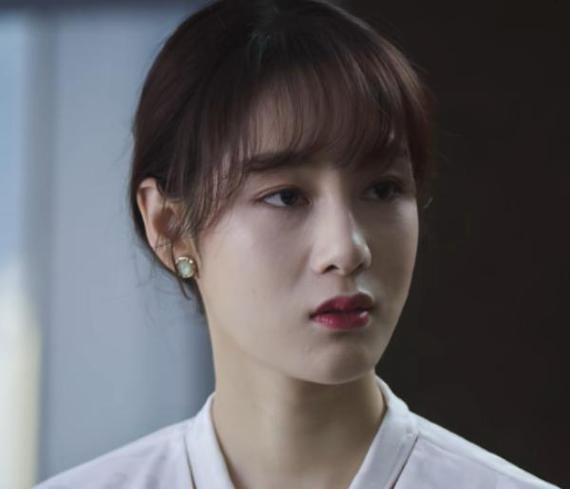 月待圆时女主的身世
