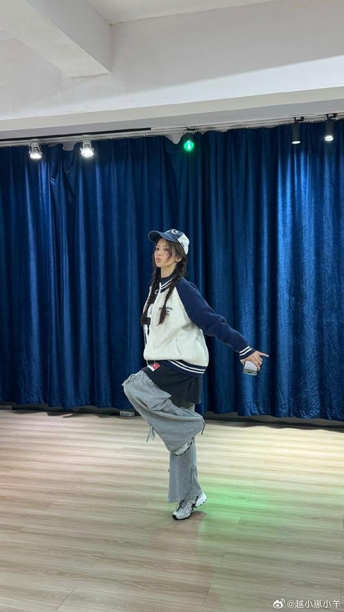沈阳博主跳跃的音符本人