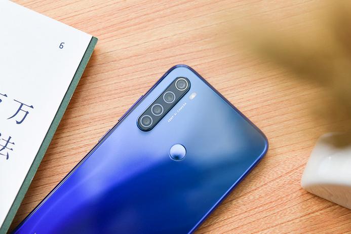 红米note8摄像头如何保护