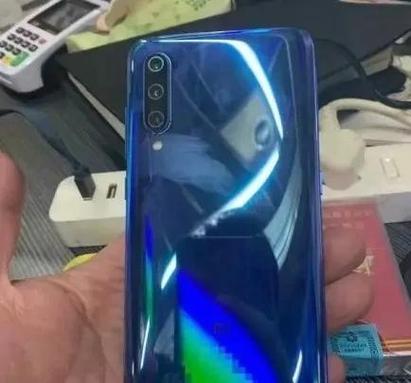 小米9手机屏幕突然没有反应