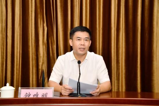 范高满赴任文昌市委常委