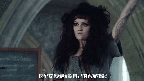 恶善魔法学院免费观看