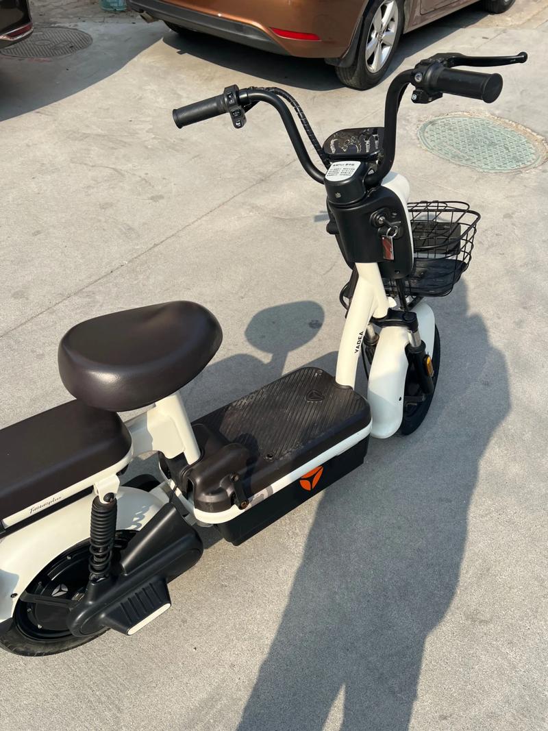 雅迪和9号比较哪个好