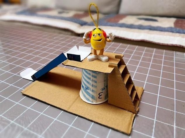 滑滑梯手工缩略图