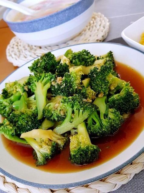 西兰花一天能接几单