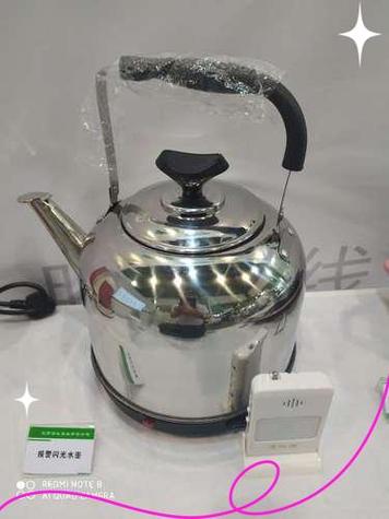 触摸烧水壶按键失灵