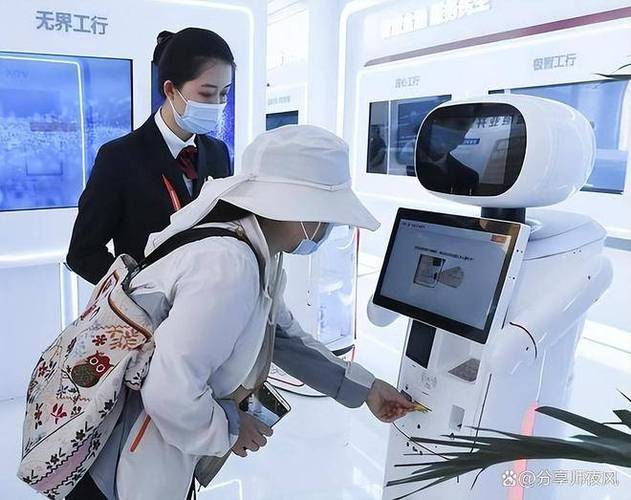 瑞银信人工24小时人工服务