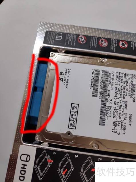 ssd装光驱位还是硬盘位