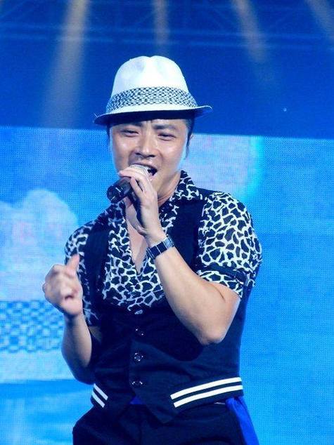 黄鹤翔歌曲胜利缩略图