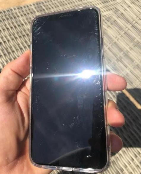 手机屏划了怎么修复