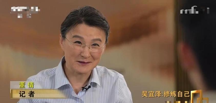 董倩的爸爸是干什么的