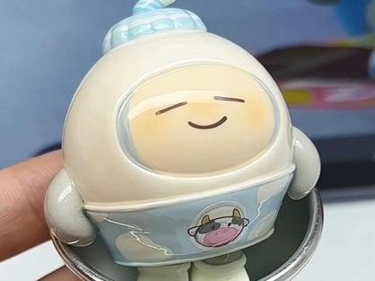 小奶瓶是谁