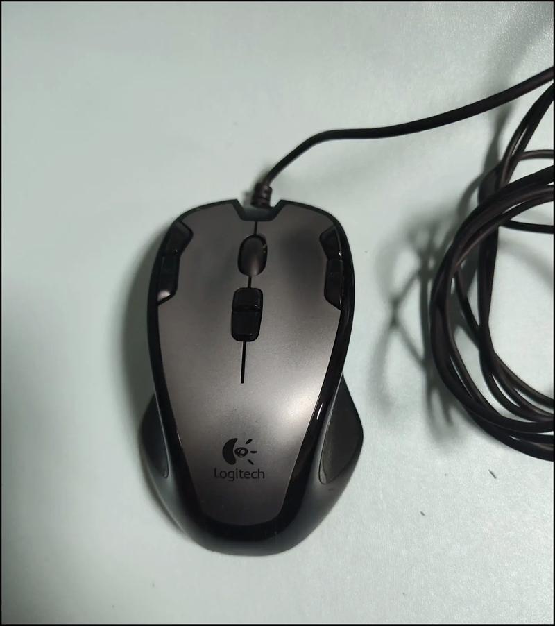 罗技g300