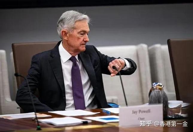 迪娜鲍威尔
