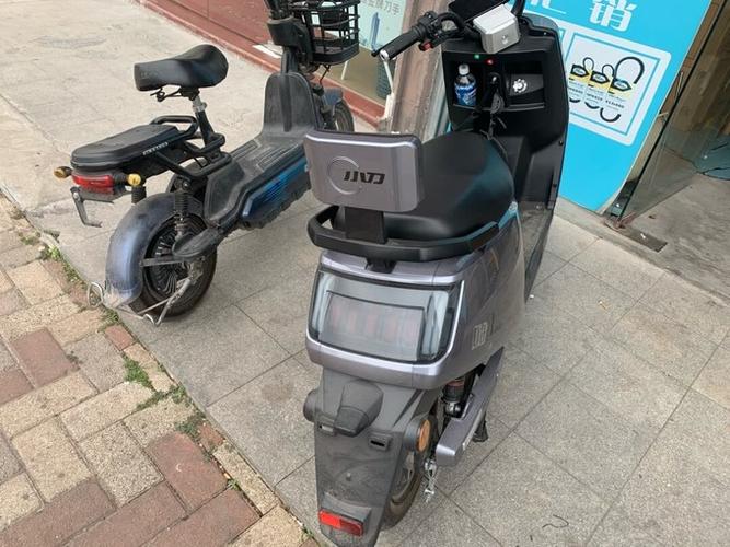 小刀电动车哪里充电缩略图