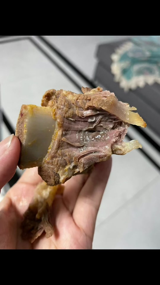 蓝皮绿骨