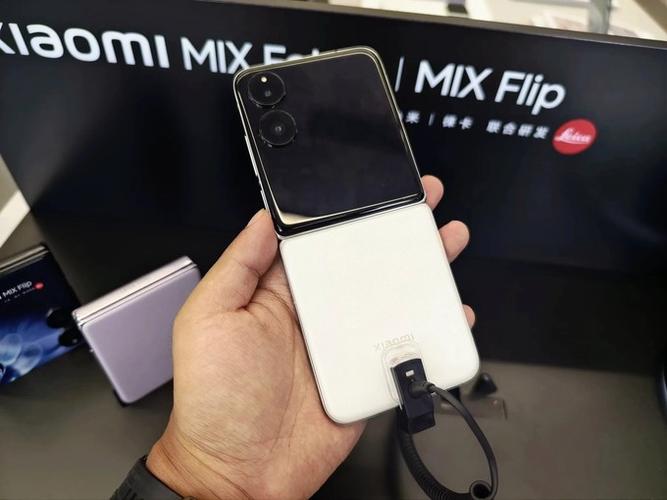 小米MIX4摄像头玻璃更换价格游戏截图