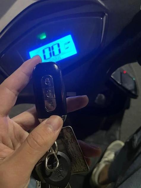 摩托车钥匙打开仪表盘没反应