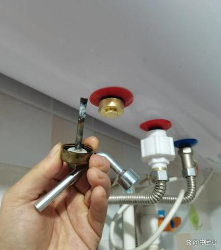 电热水器总是自己跳关上缩略图