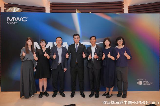 易居中国高管人员名单