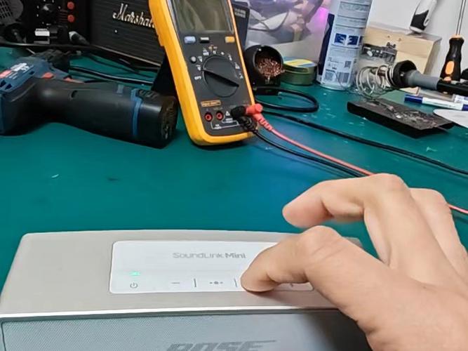 bose音箱充不进电最简单解决办法