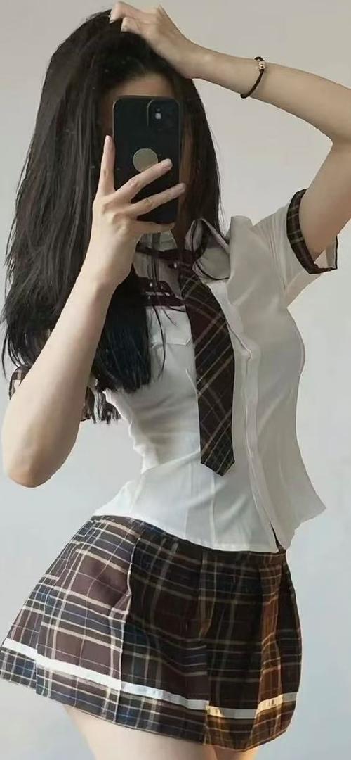 男生喜欢女生穿jk是什么心理