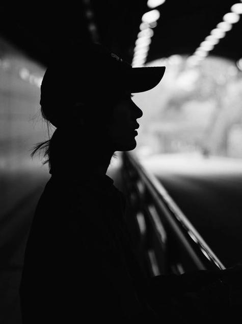 手机黑白照片怎么拍