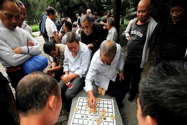 公园棋摊儿老板水平