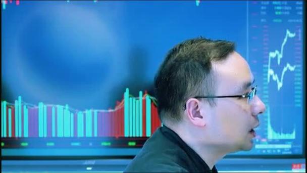 罗哥最新财经今天游戏截图