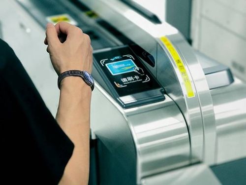 小米手环可以坐公交车吗游戏截图