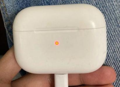 苹果耳机为啥充不进去电