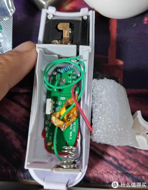 自制蓝牙耳机电池仓
