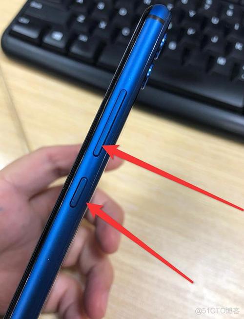 三指下滑截屏用不了