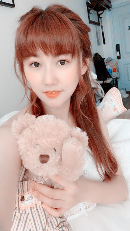 小苍和小慧君关系
