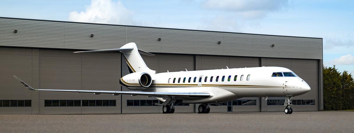 庞巴迪 bombardier