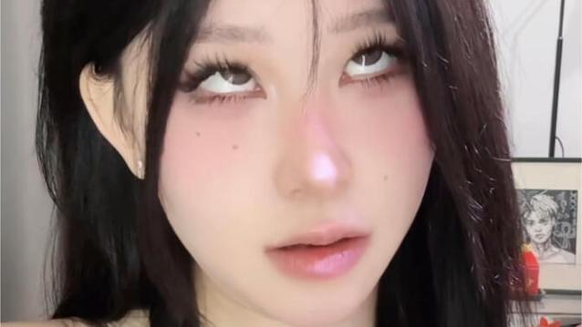 小蛙大嘴真人样子