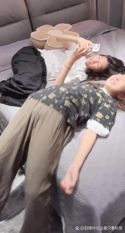 《两个女孩》菲律宾