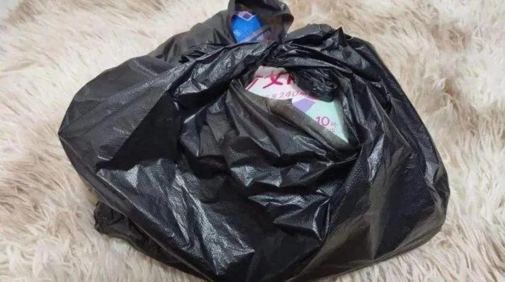 黑袋子第二季下载
