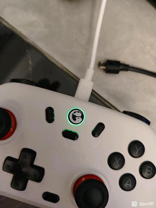 ps4能接其他第三方手柄吗缩略图