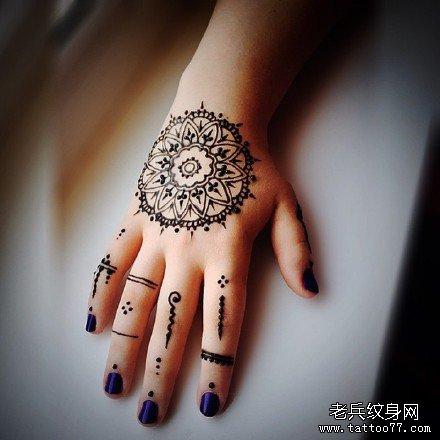 手图腾